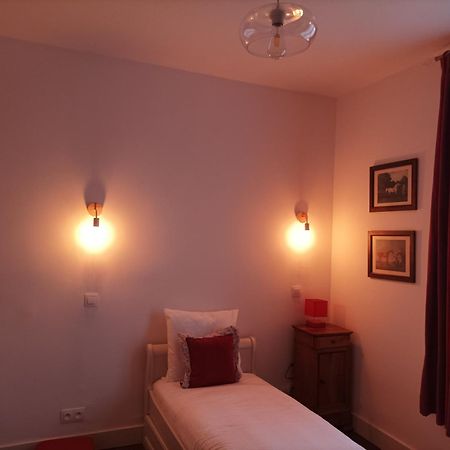 Le Relais Des Roses- Chambres D'Hotes Vatan Dış mekan fotoğraf