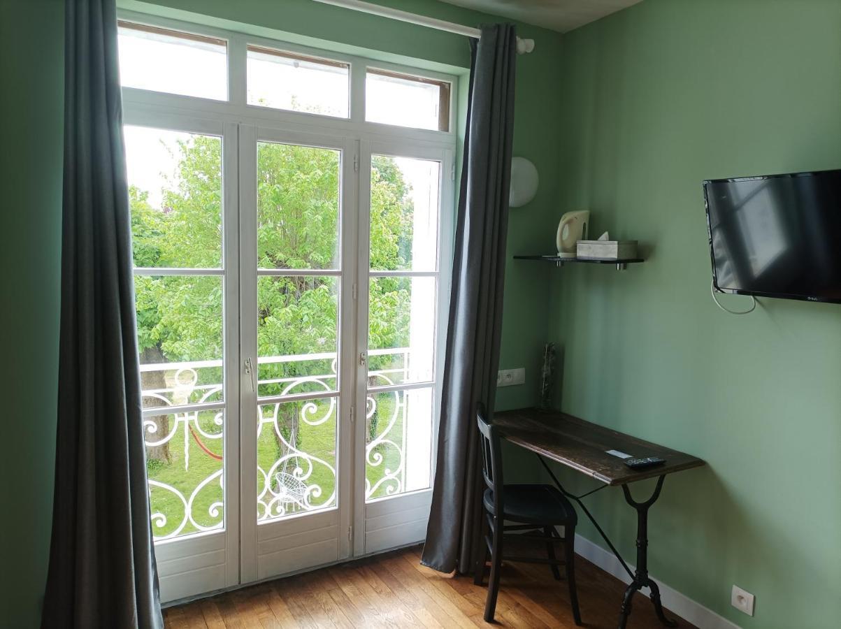 Le Relais Des Roses- Chambres D'Hotes Vatan Dış mekan fotoğraf